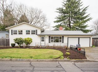 16315 NE Holladay St, Portland, OR 97230