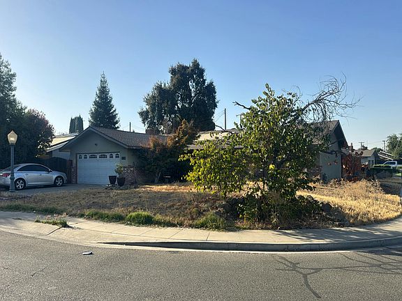 2nd image of 3300 W Howard Ave