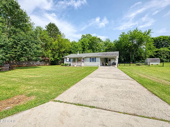 3rd image of 4318 Sparrow Dr