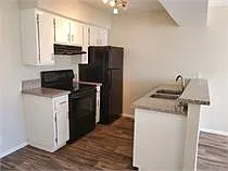 Catalina Apartments - 117 — Photo 3