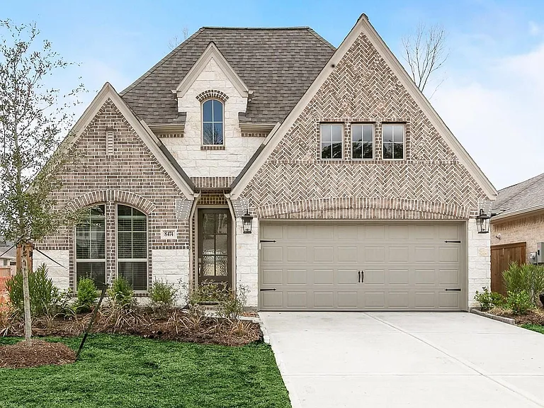 8474 International Falls Dr — Photo 1