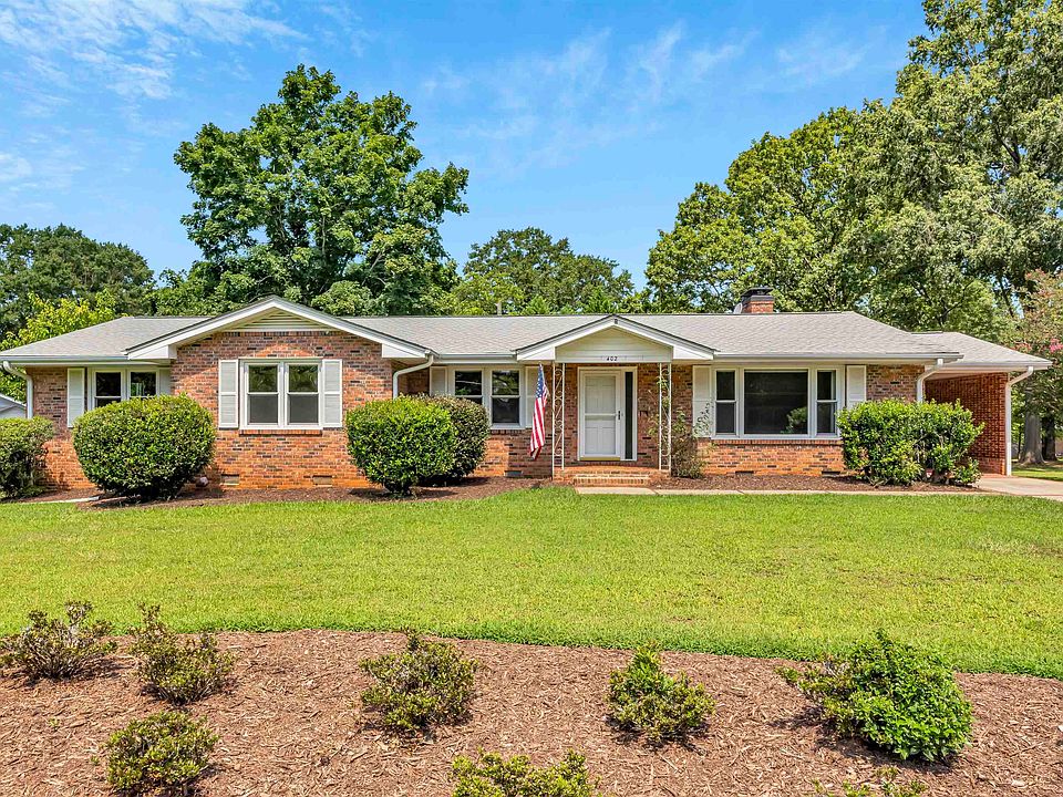 1st image of 402 Springwood Dr