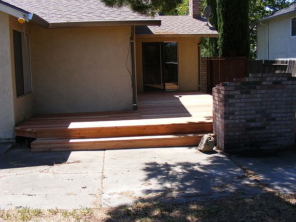 4th image of 463 Marbella Ln