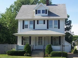 1st image of 1115 W 10th St