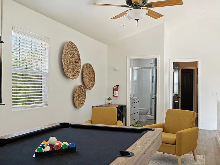 1498 Deer Way Dr — Photo 24