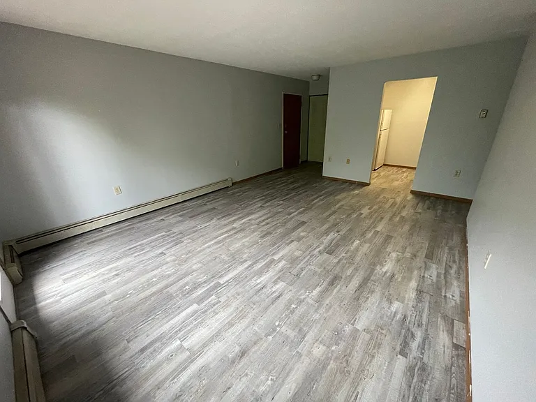 Southside Apartments — Photo 3