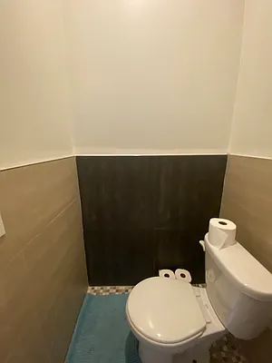 Rented by Lodger Corp | media 27