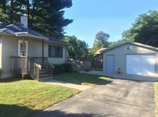 813 Golf Rd, Black River Falls, WI 54615