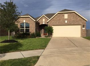 11306 E Lake Gables Dr, Richmond, TX 77406