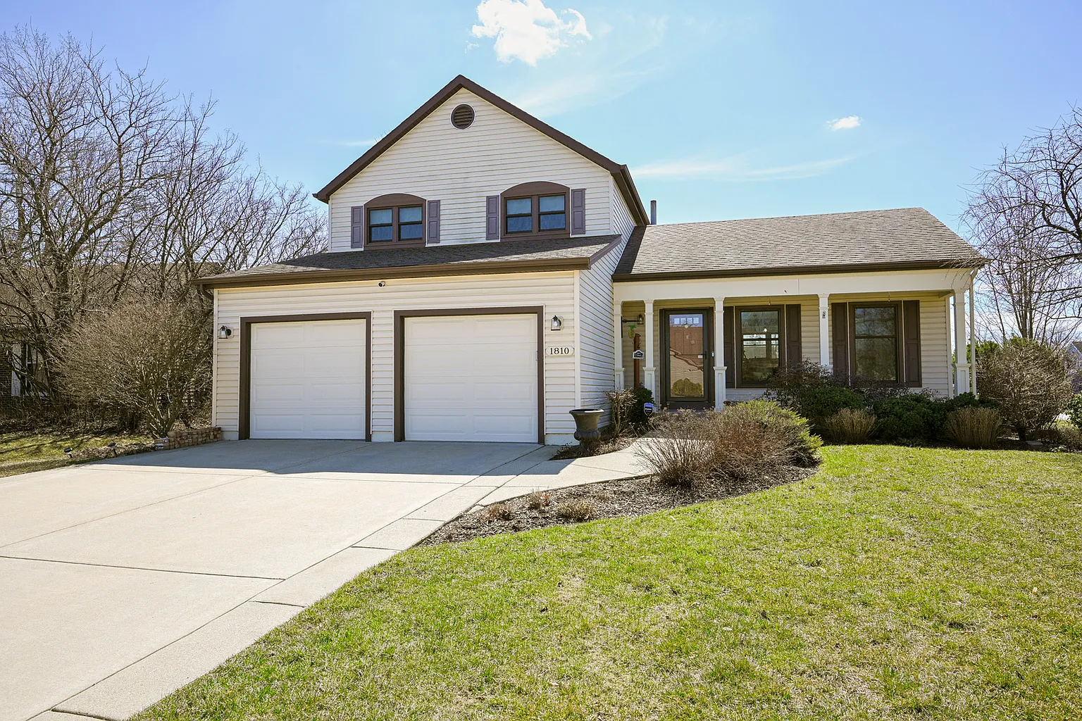 1810 Shetland Dr photo 1