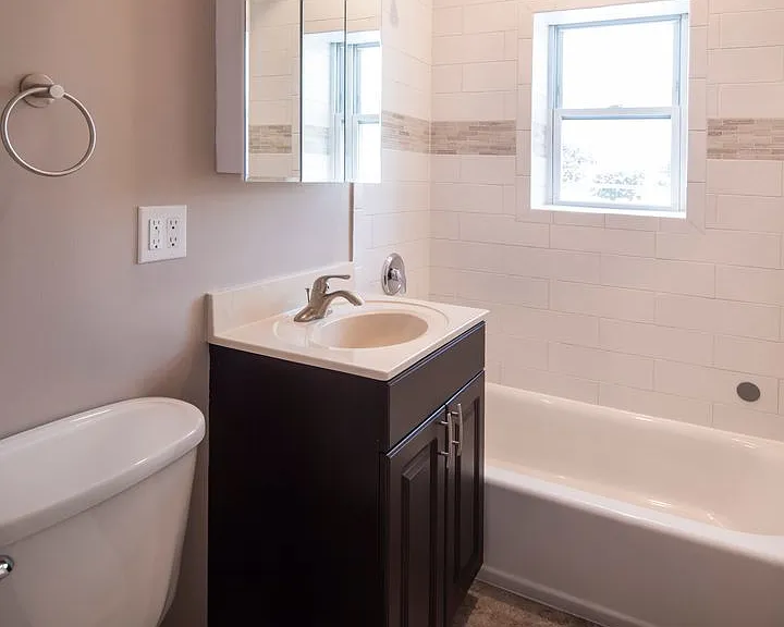 30 Euclid Ave — Photo 37