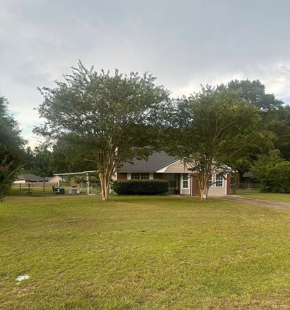 South Effingham — Photo 1
