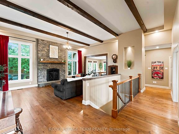 5th image of 1801 Cedarlakes Way