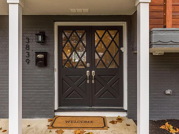 3rd image of 3839 Bickley Pl