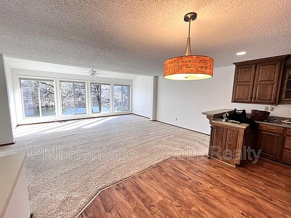 5th image of 19 Bayswater Ln