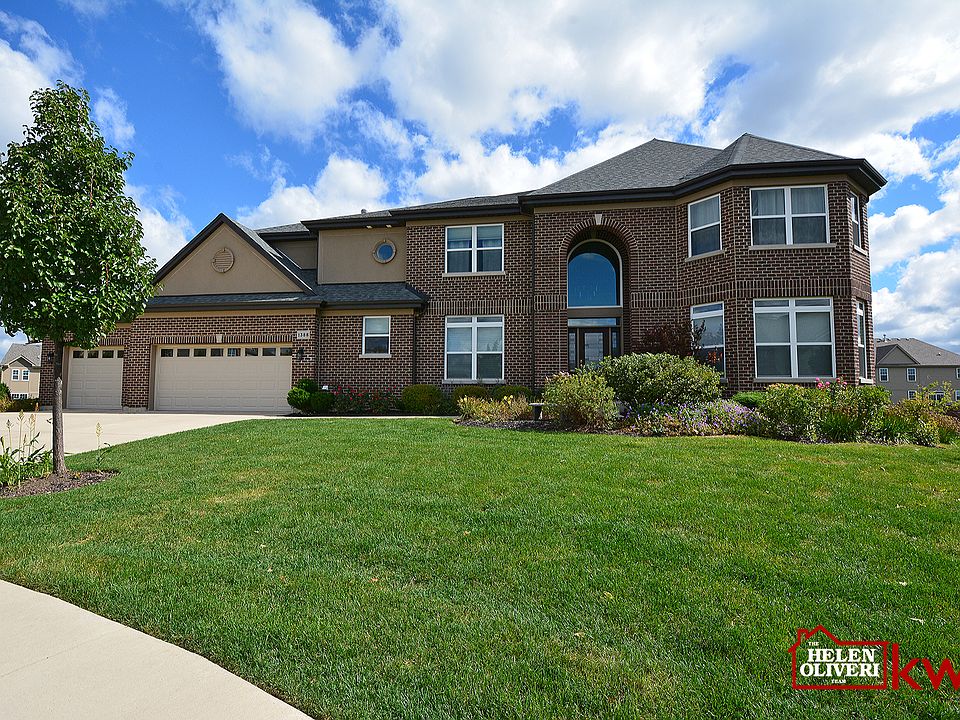 1st image of 1388 Bernard Ct