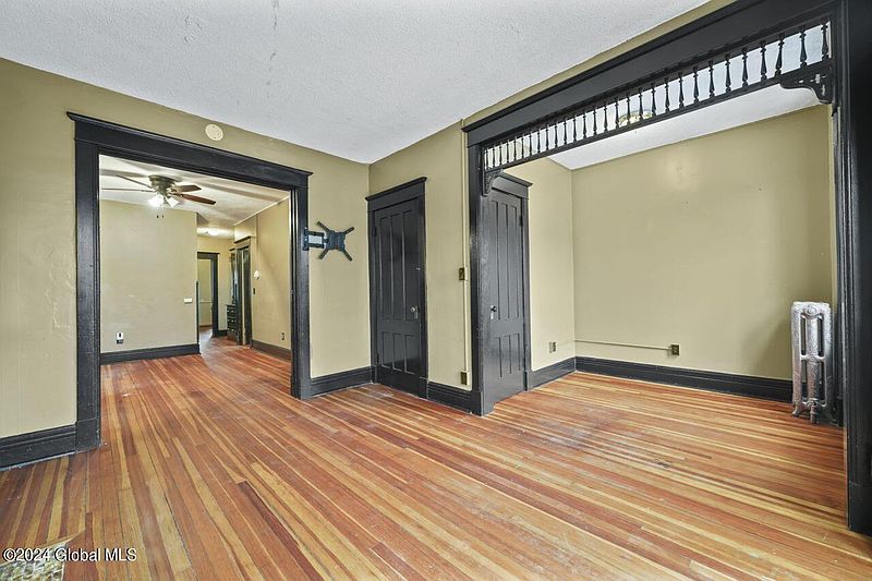 4th image of 18 Dana Avenue