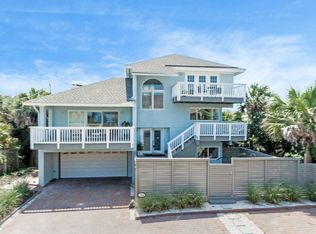 1946 Beach Ave, Atlantic Beach, FL 32233