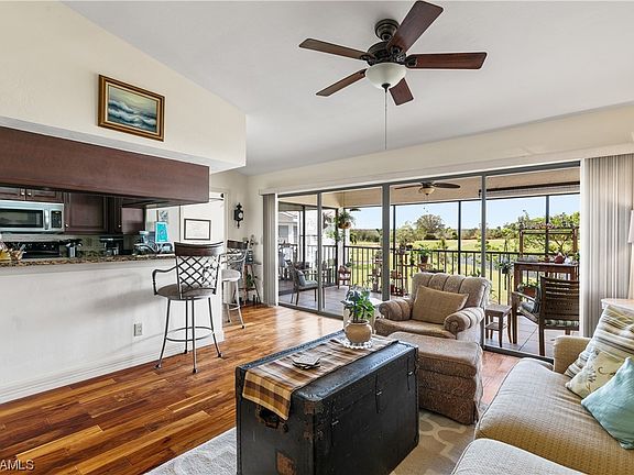 3rd image of 5570 Trailwinds Dr APT 523