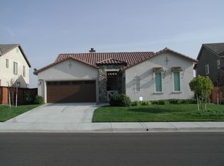 27452 Murrieta Oaks Ave, Murrieta, CA 92562