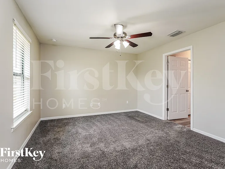 3003 Hazel Ave S — Photo 7