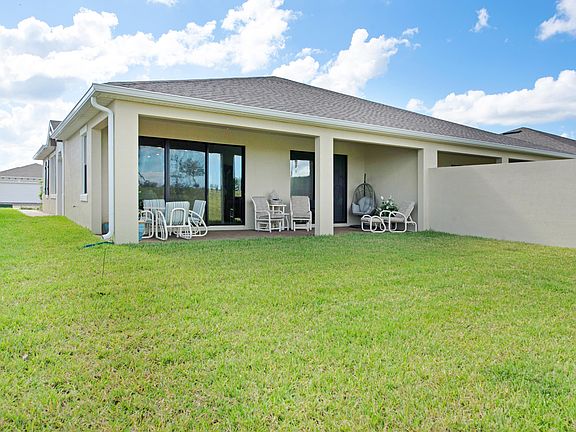 5th image of 2520 Treasure Cay Ln #1