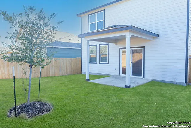 14603 Emerio Dr — Photo 40