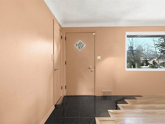 4th image of 3541 McWilliams Rd