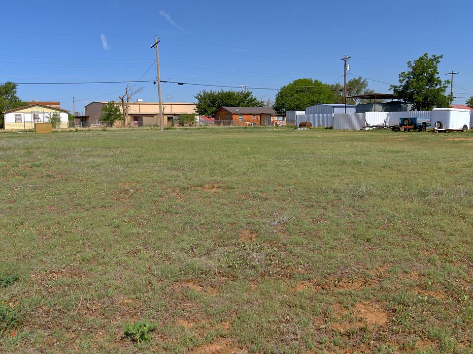 1st image of 0 10th St
