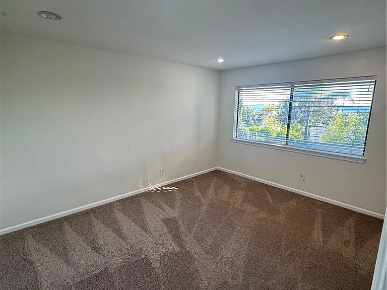 11445 Etiwanda Ave — Photo 18
