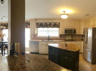 200 Apple Blossom Cir, Brandon, MS 39047