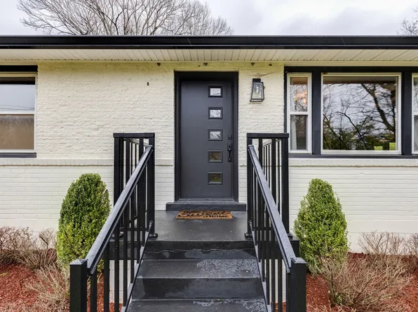 3320 Dumas Dr, Nashville, TN 37211