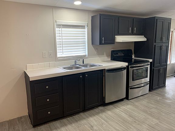 3rd image of 3424 Alicia Ln
