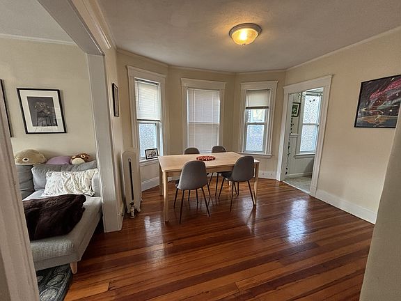 5th image of 17-19 Orrin St #1