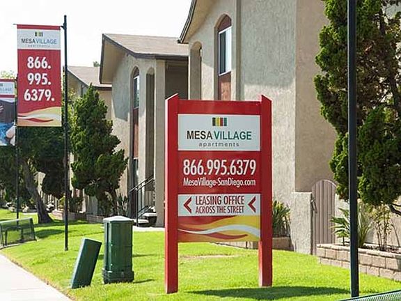 2nd image of 5265 Clairemont Mesa Blvd #2928165