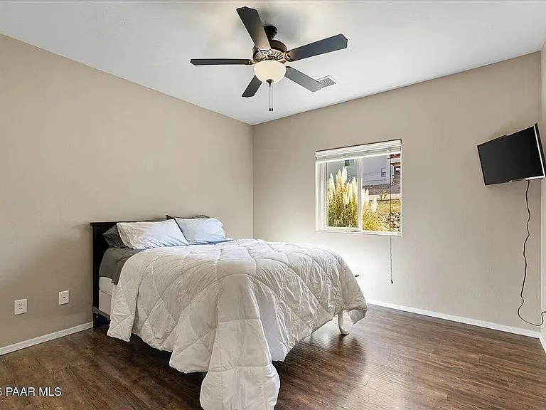 4679 N Viewpoint Dr #1 — Photo 14
