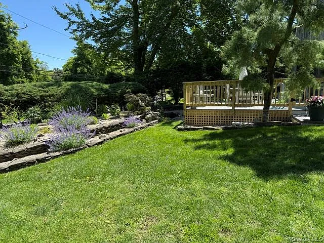 25 Miami Ave — Photo 28