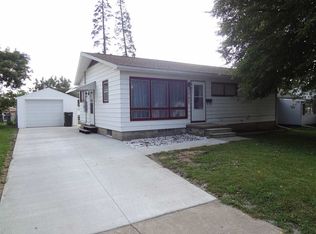 1842 Locke Ave, Waterloo, IA 50702