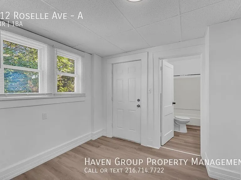 712 Roselle Ave #A — Photo 11
