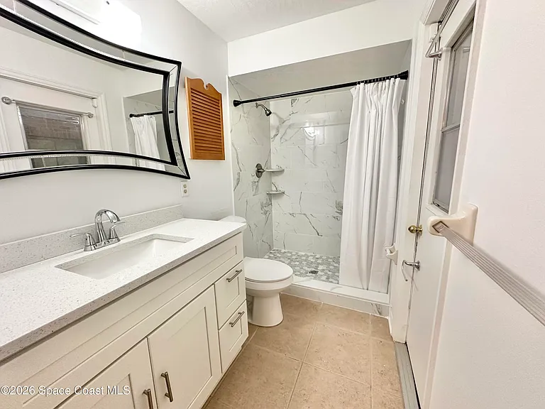 522 Karney Ave NE — Photo 7