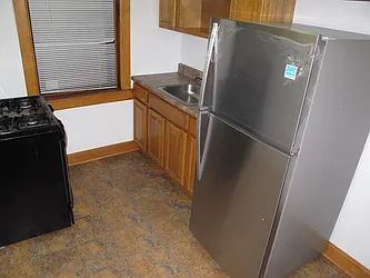 Rented by SUN WOOD REAL ESTATE