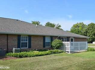 1702A Linden Dr, Fairfield, IA 52556