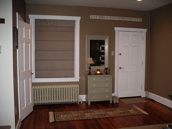 Family Room w/ half bath