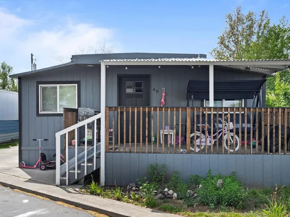 49 Log Ln, Richland, WA 99354