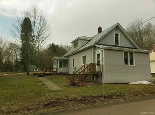 26671 W 8th St, Hubbell, MI 49934