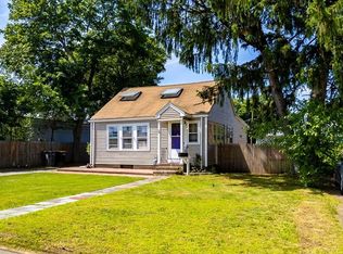 14 Harrison St, Framingham, MA 01702