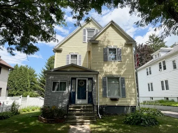 88 Crestmont Rd, Binghamton, NY 13905