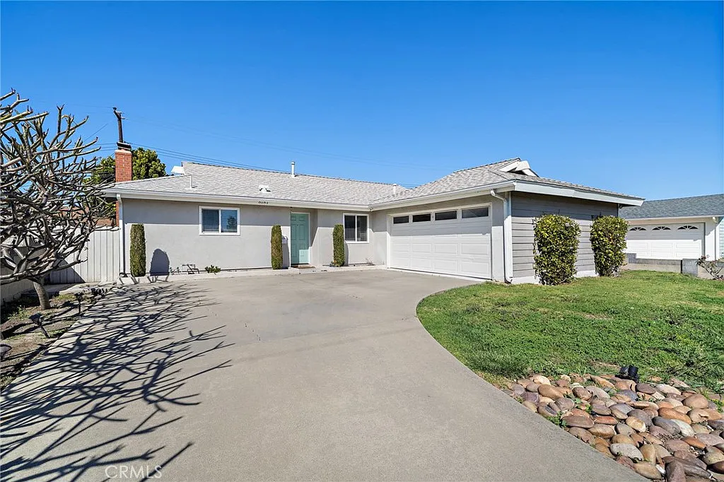 8181 Holland Dr photo 1