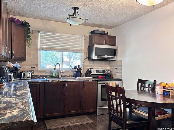 5th image of 1524 Bradwell AVENUE