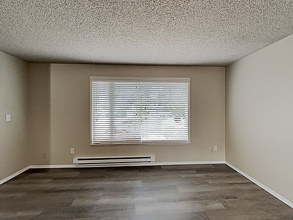 4th image of 606 165th St S